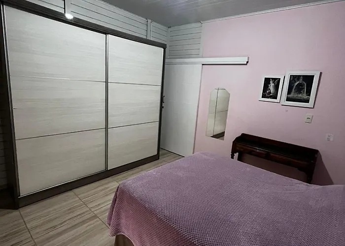 Casa A 1 Km Andando Ate A Praia, Barra Sul De Balneario Camboriu